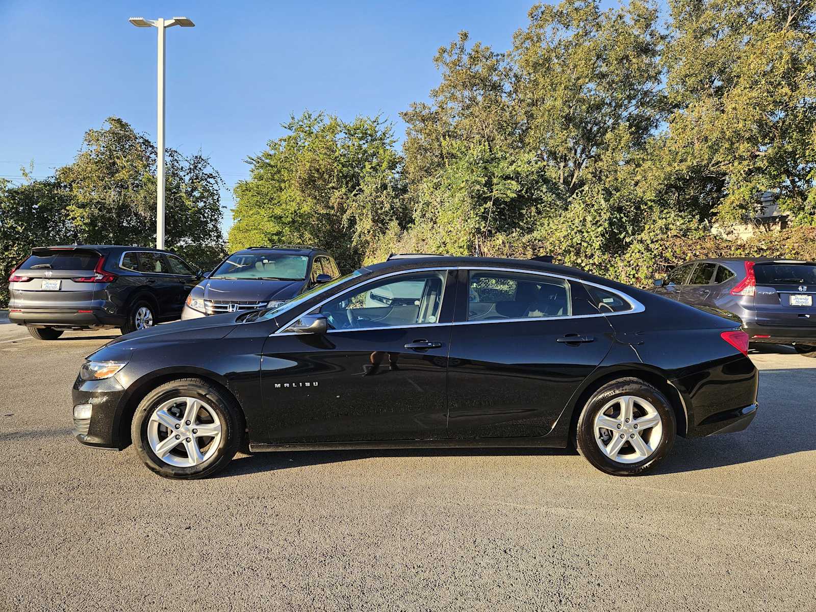 Thumbnail: 2023 Chevrolet Malibu - 4