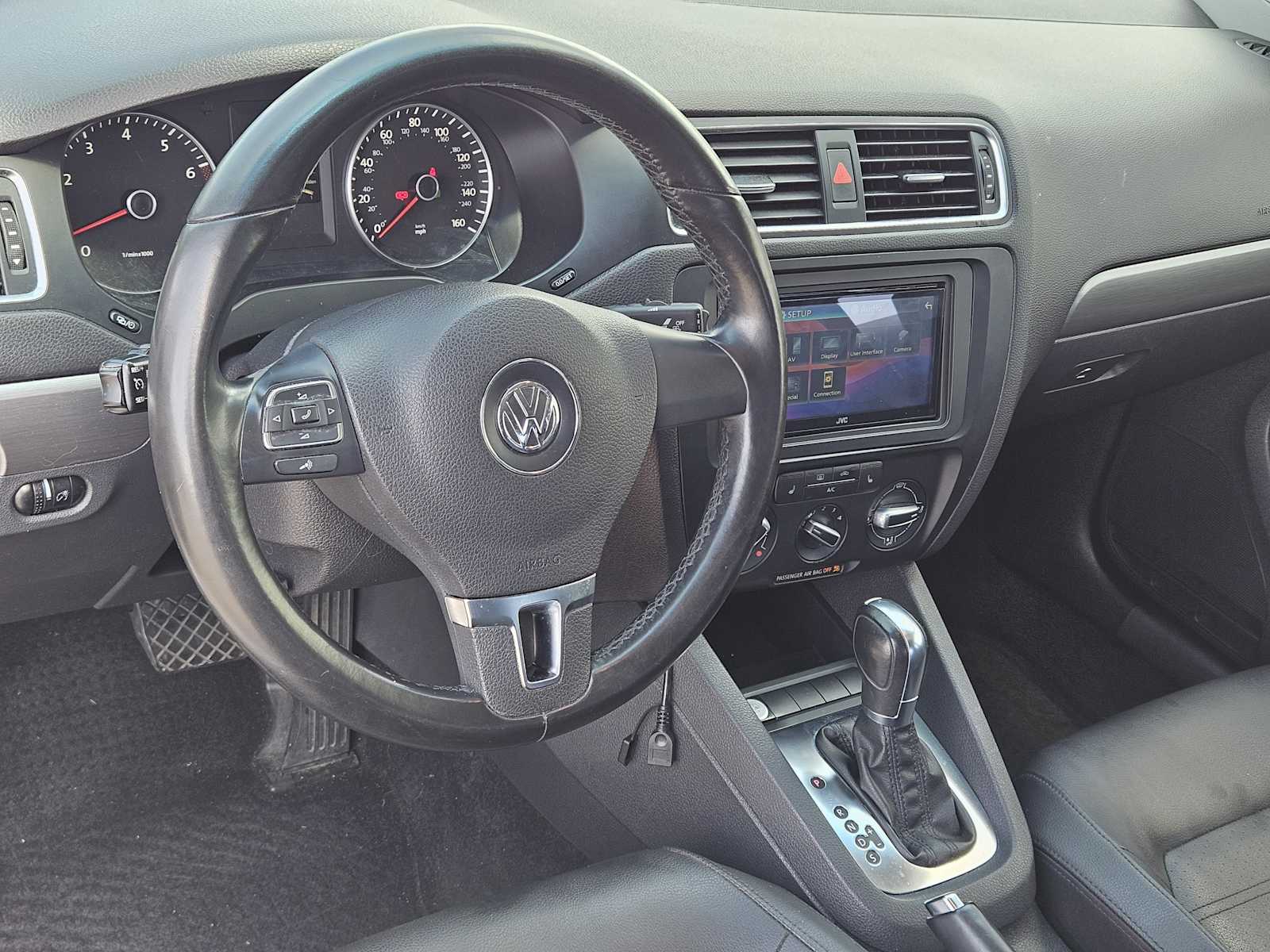 Thumbnail: 2013 Volkswagen Jetta - 2