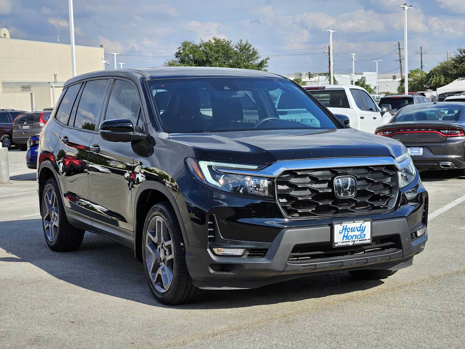 Thumbnail: 2022 Honda Passport - 3