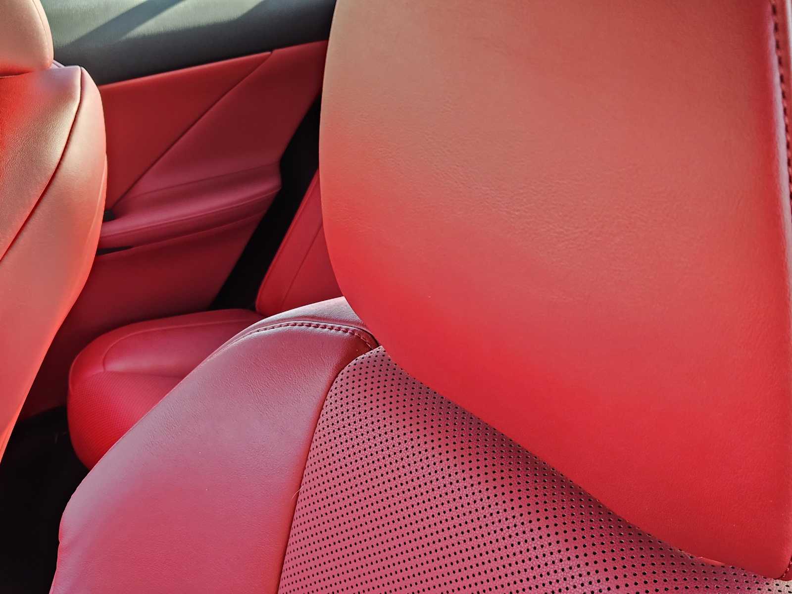 Thumbnail: 2023 Lexus IS - 14