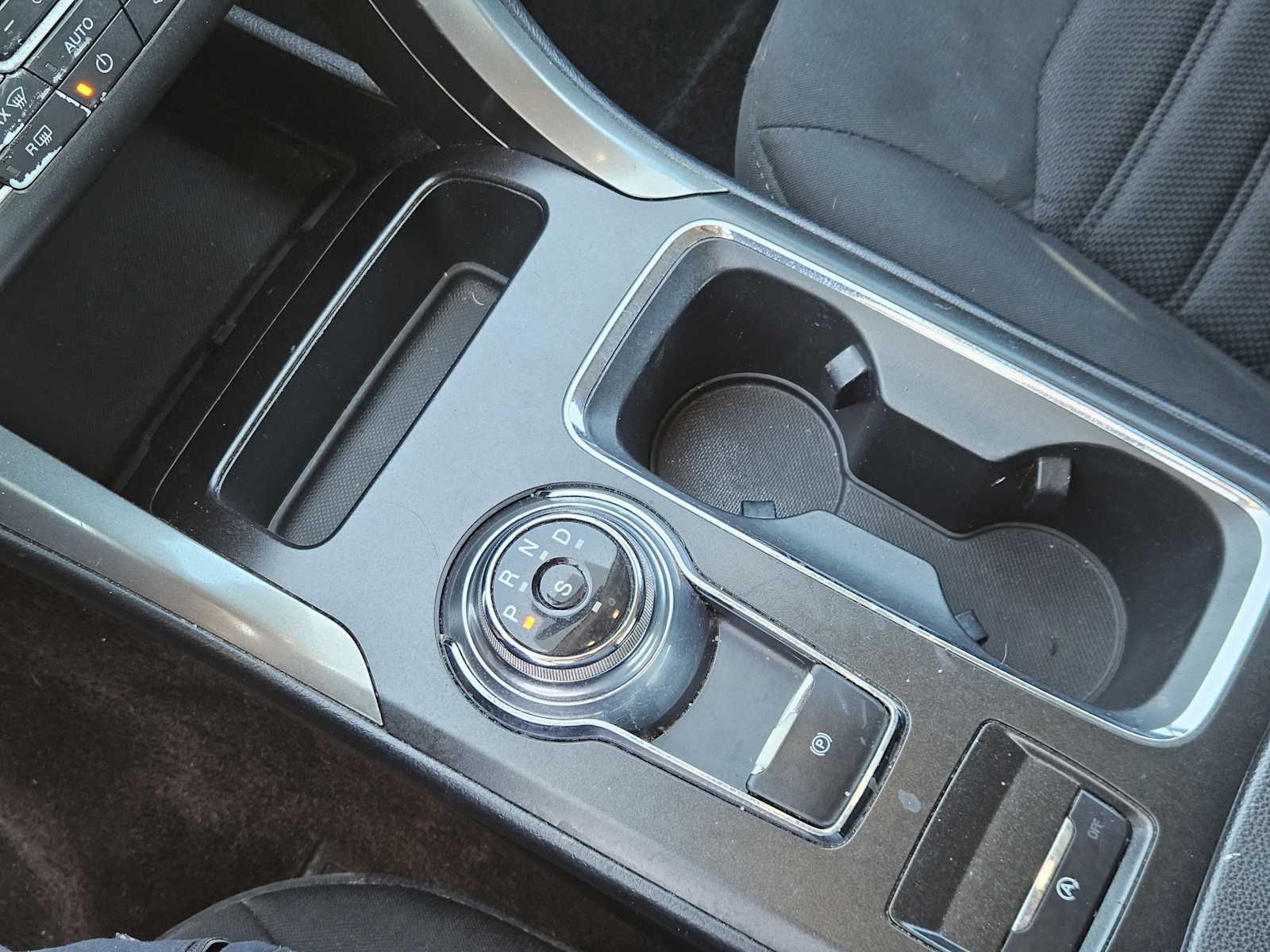 Thumbnail: 2017 Ford Fusion - 20