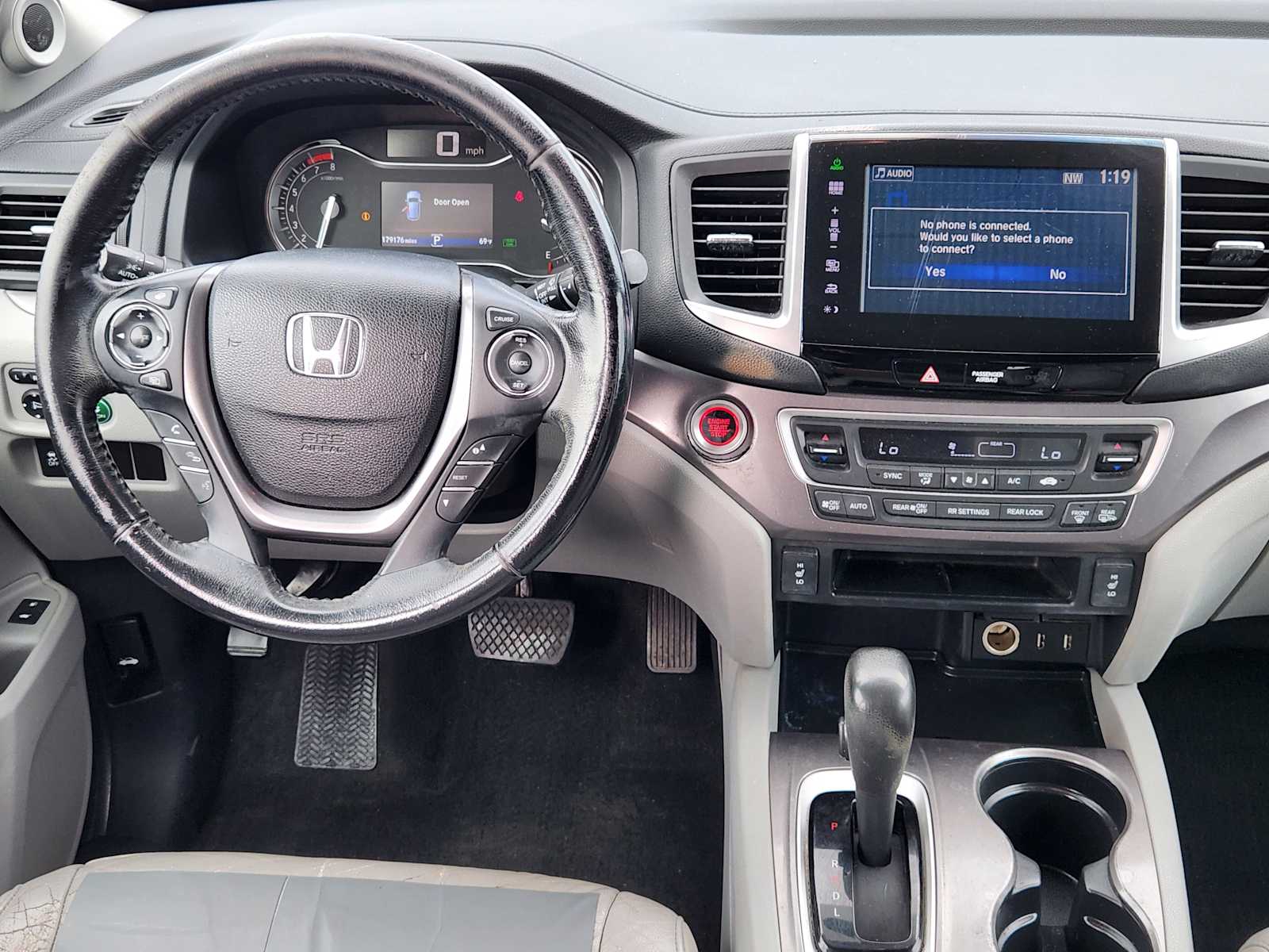 Thumbnail: 2016 Honda Pilot - 27