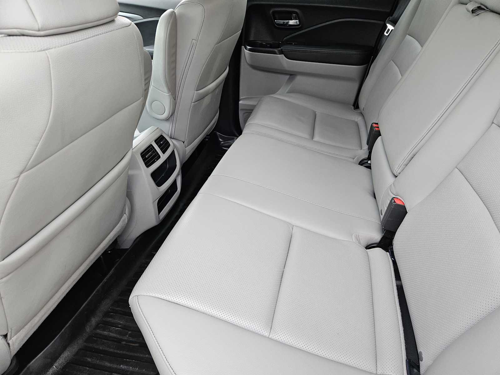 Thumbnail: 2023 Honda Ridgeline - 30