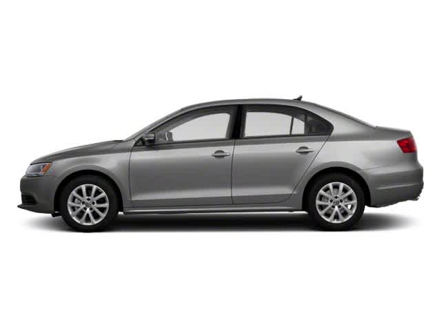 Thumbnail: 2013 Volkswagen Jetta - 3