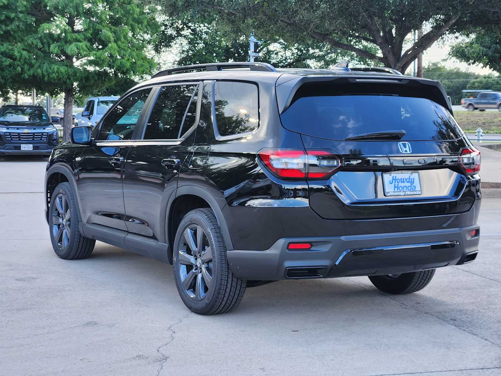 Thumbnail: 2026 Honda Pilot - 3