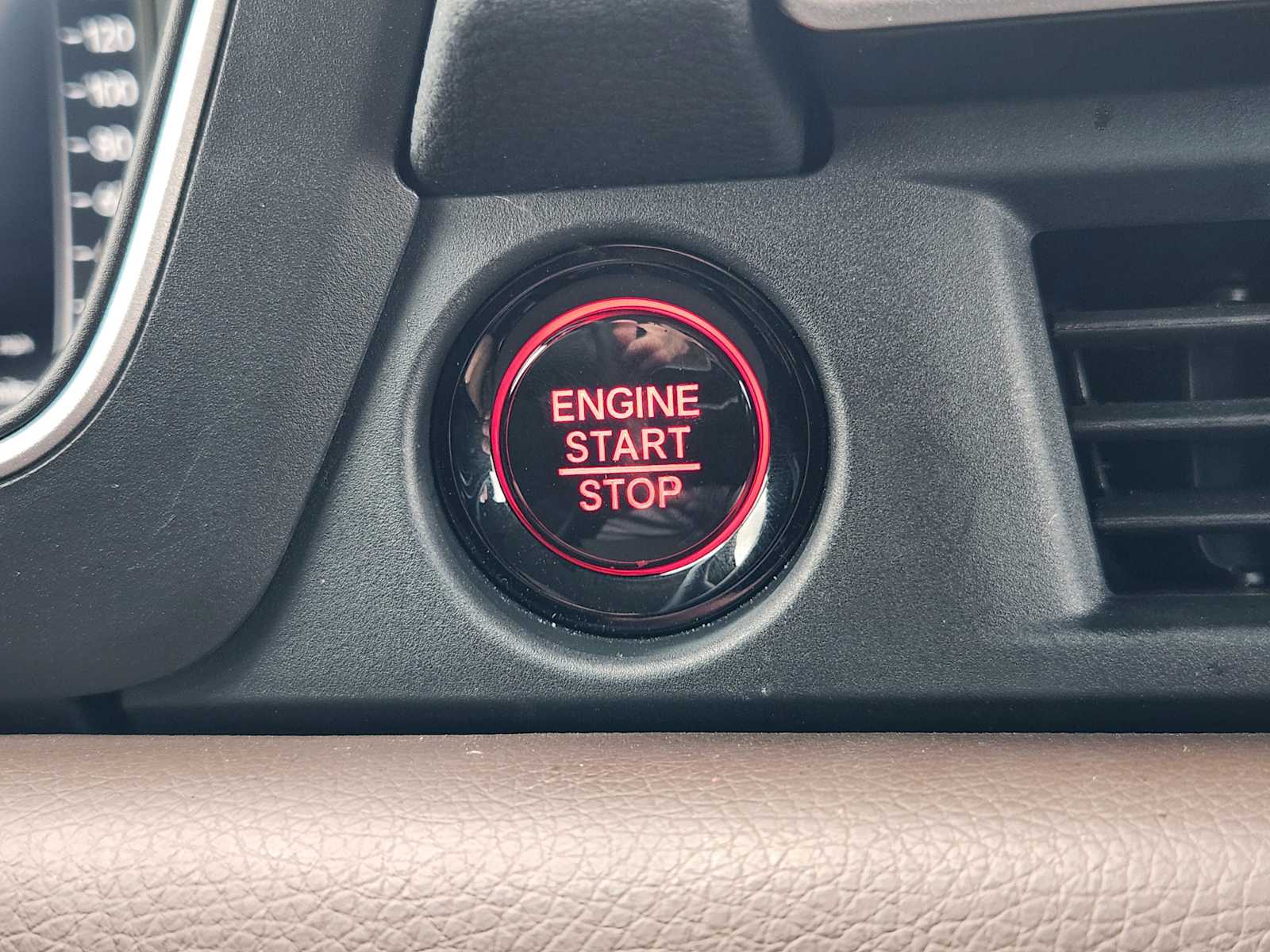 Thumbnail: 2025 Honda Pilot - 21