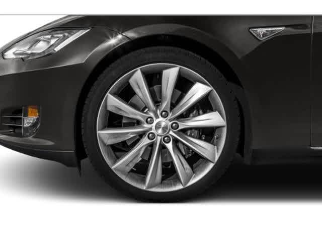 Thumbnail: 2015 Tesla Model S - 11