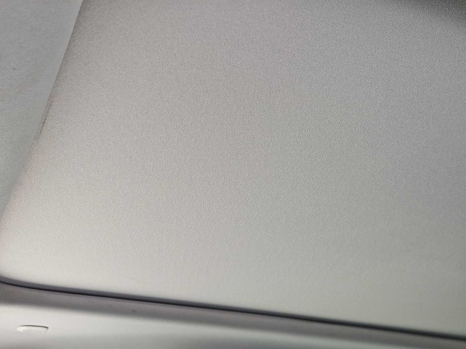 Thumbnail: 2018 Chrysler Pacifica - 23