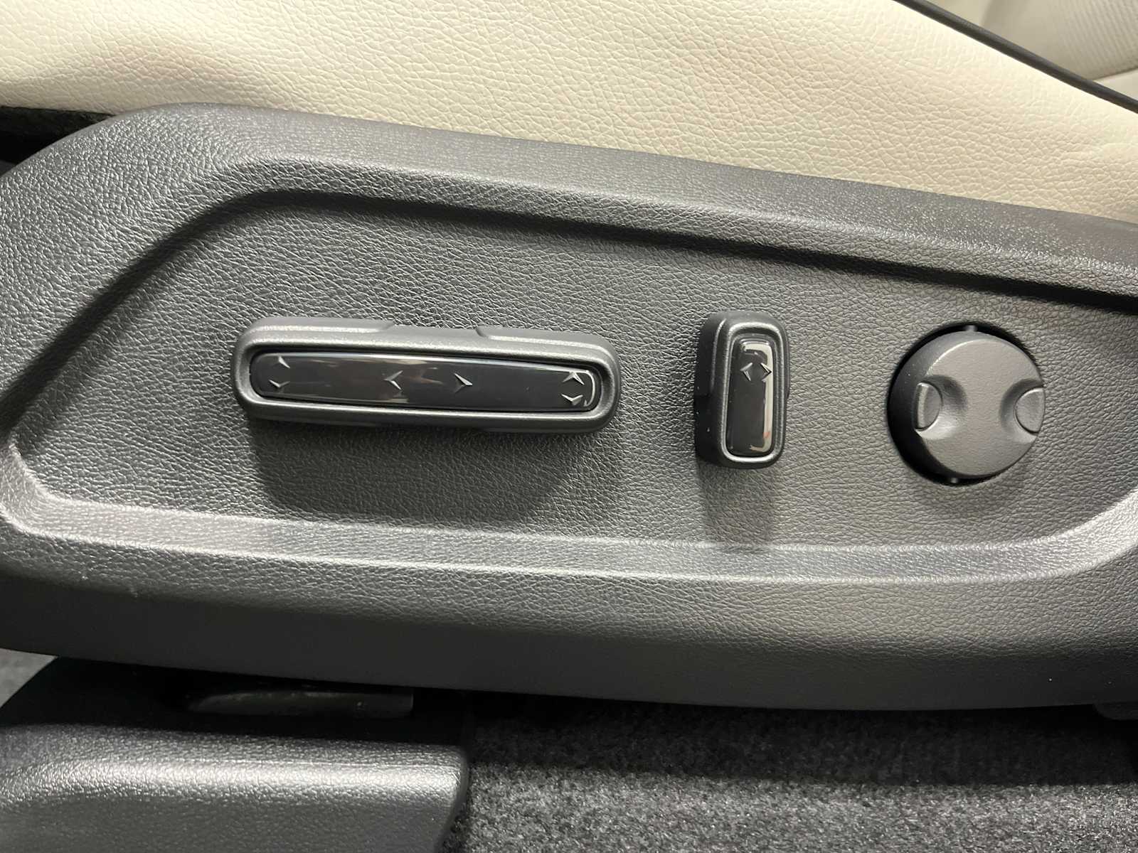 Thumbnail: 2026 Honda Pilot - 14