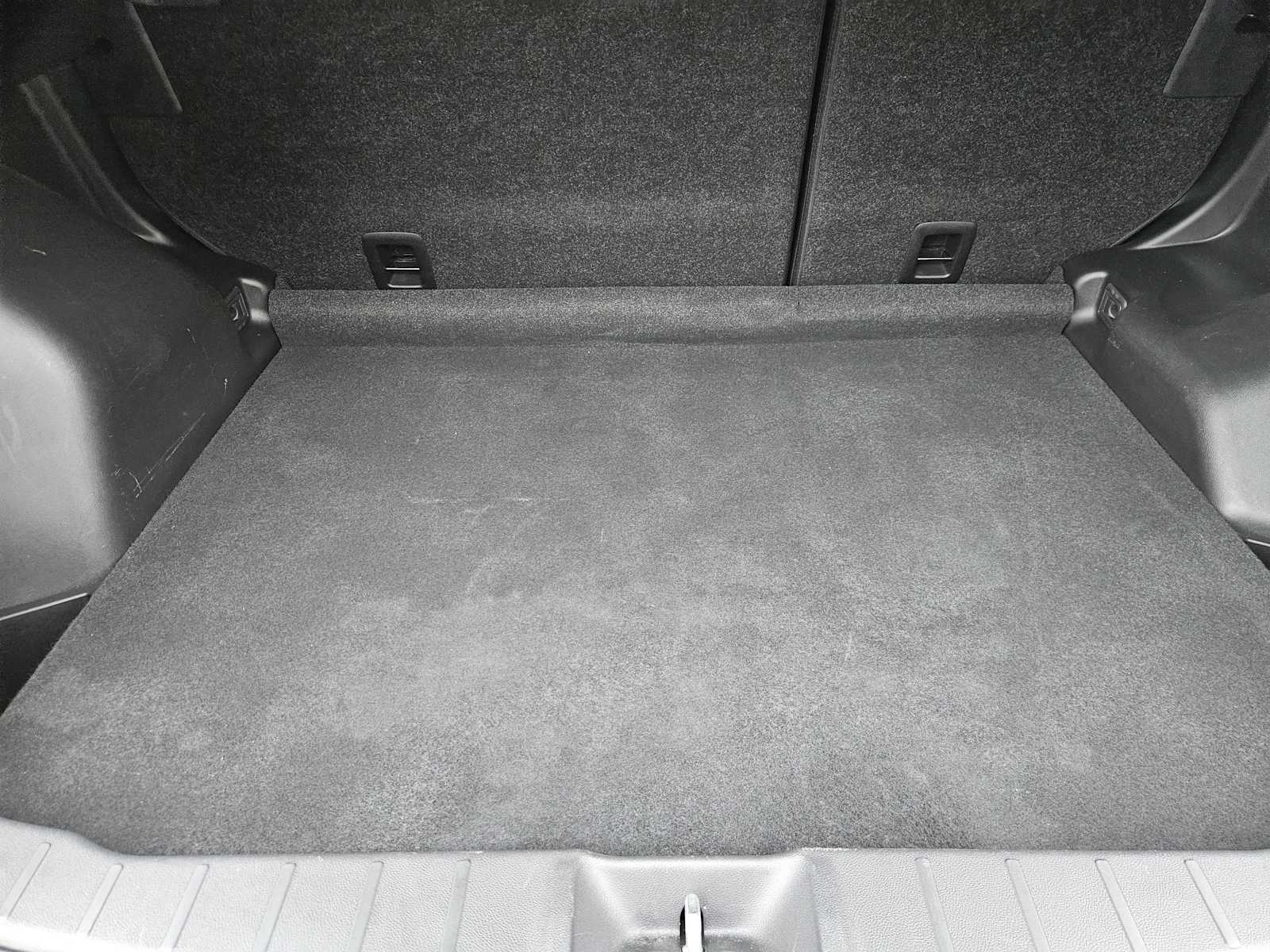 Thumbnail: 2023 Mitsubishi Outlander Sport - 29