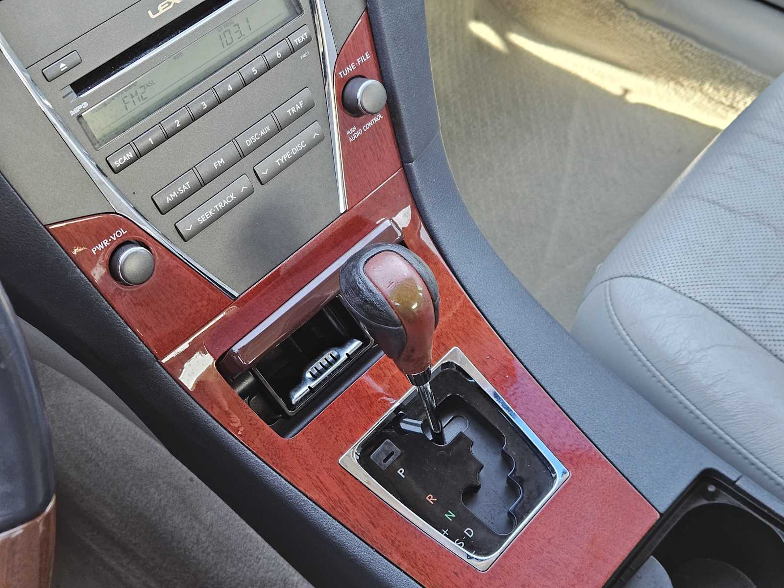 Thumbnail: 2009 Lexus ES - 19