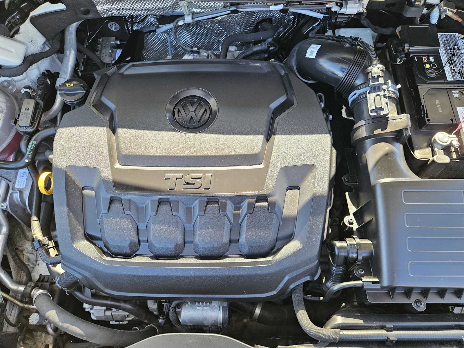 Thumbnail: 2023 Volkswagen Tiguan - 32