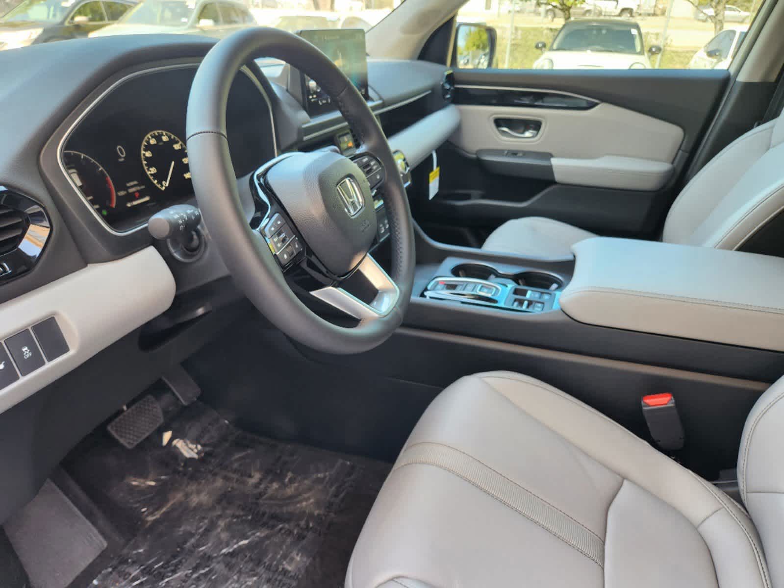 2025 Honda Pilot EX-L photo 2