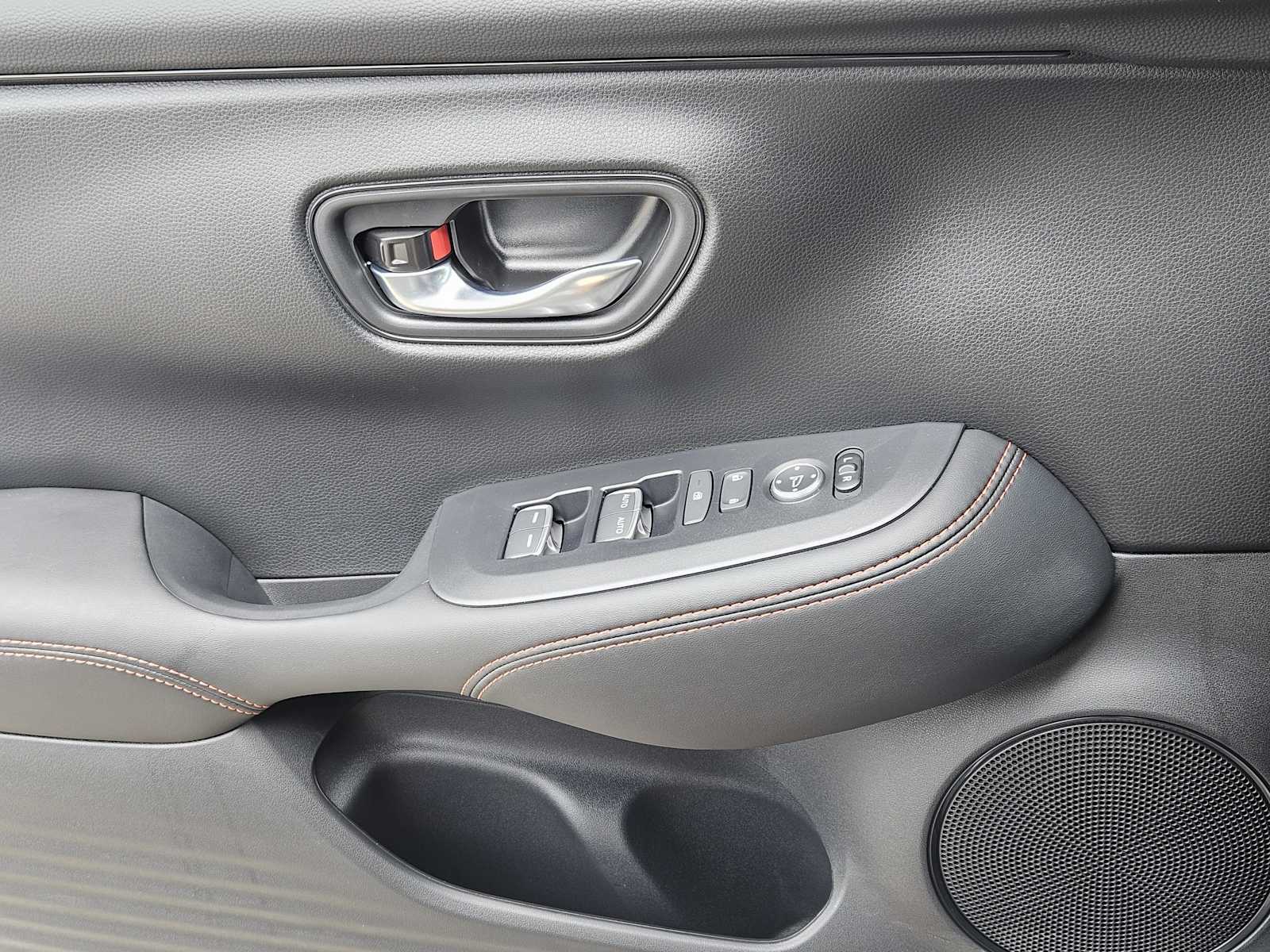 Thumbnail: 2027 Honda HR-V - 19