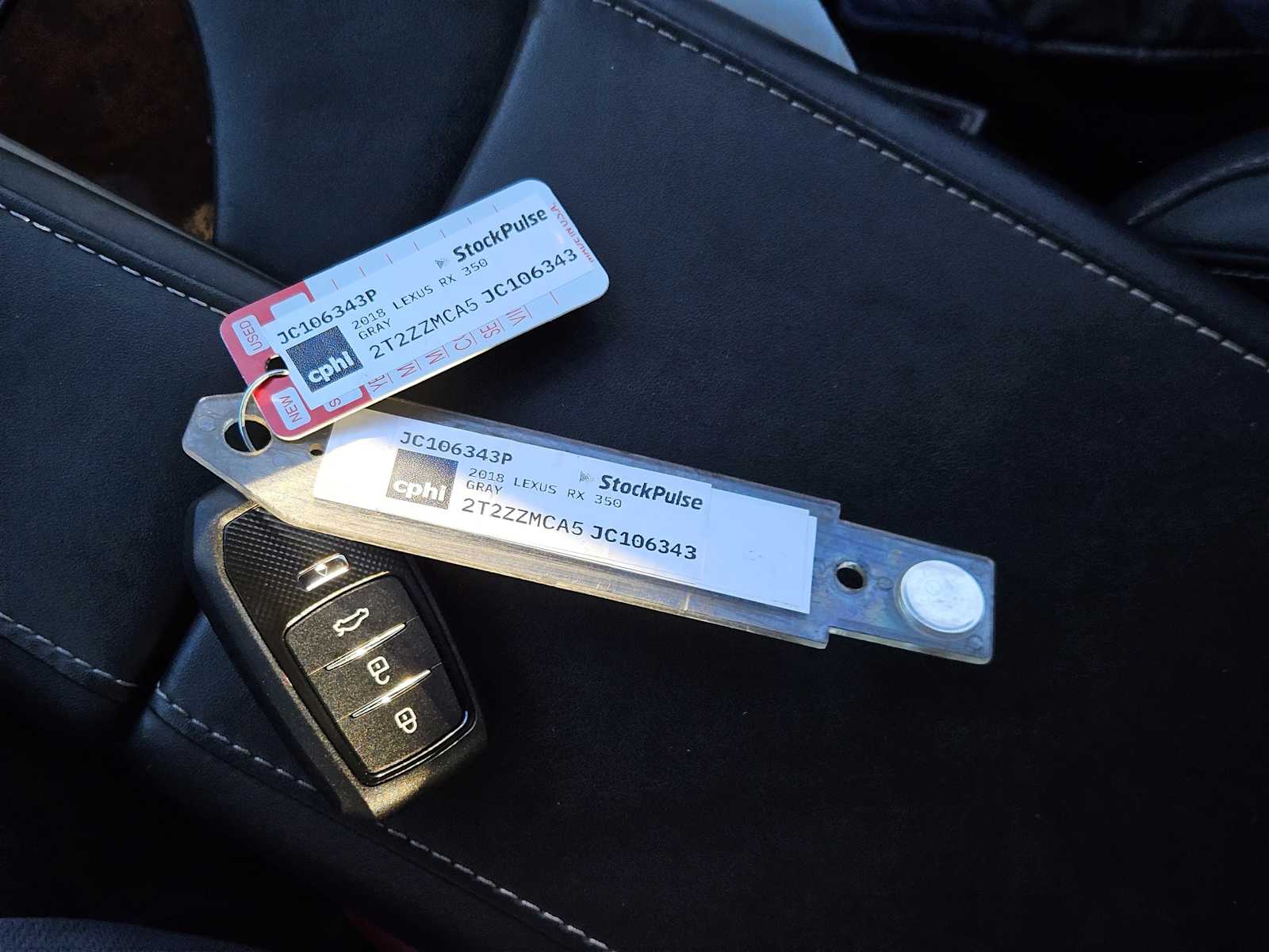 Thumbnail: 2018 Lexus RX - 32