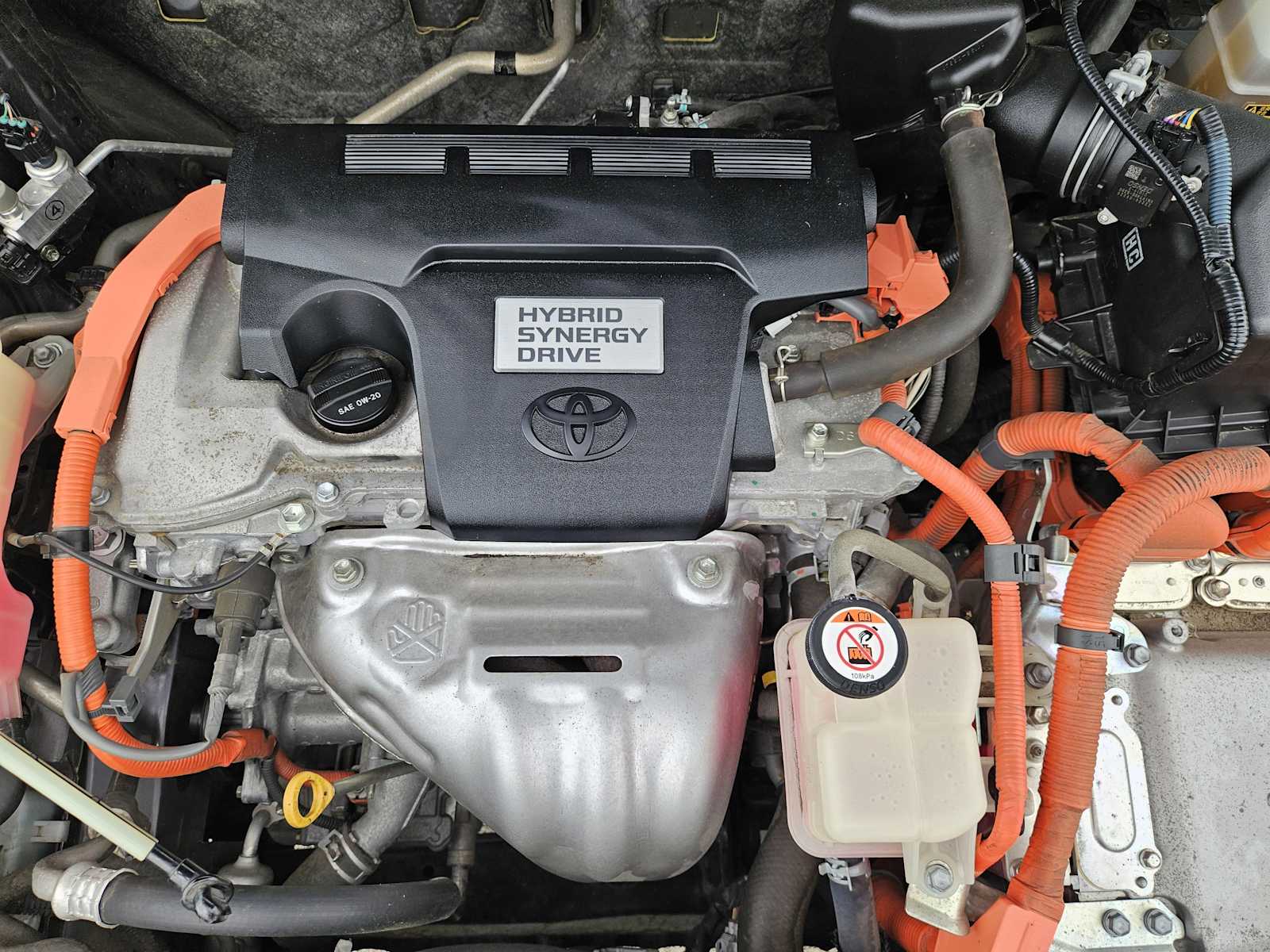 Thumbnail: 2017 Toyota RAV4 - 31