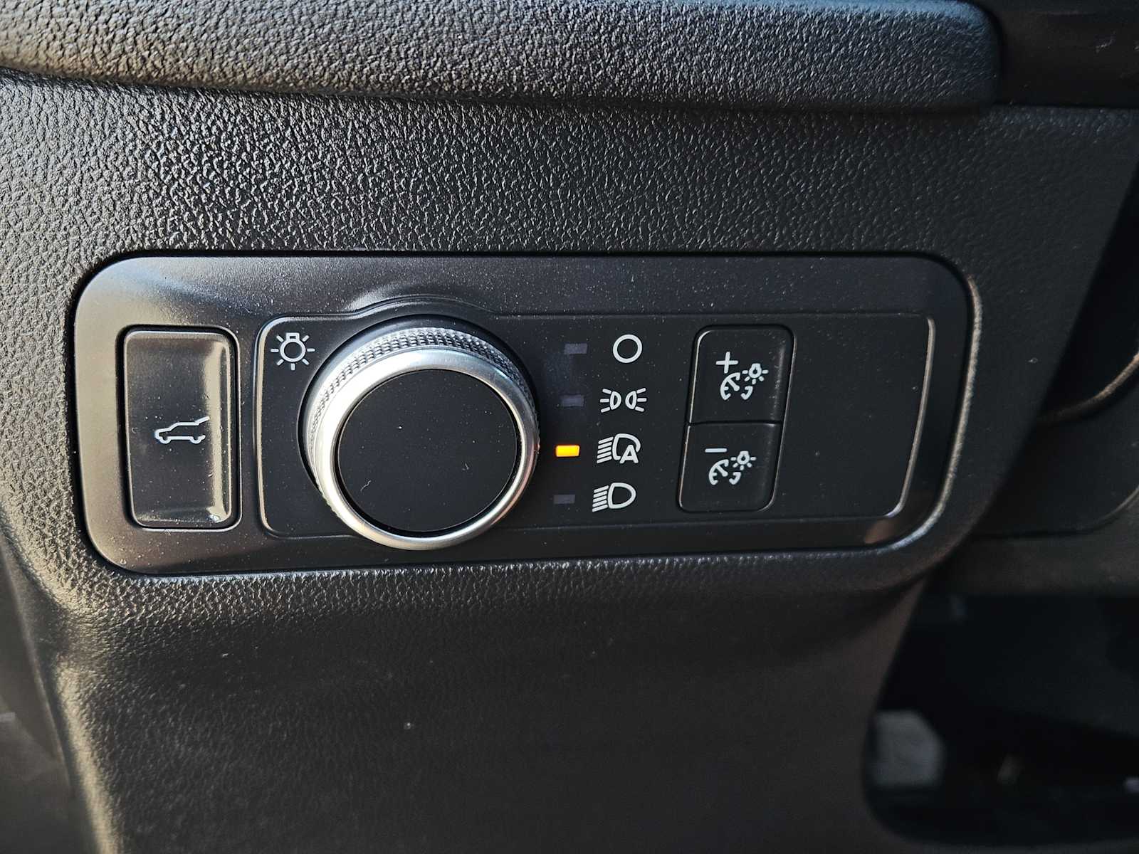 Thumbnail: 2021 Ford Escape - 22