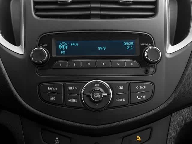 Thumbnail: 2016 Chevrolet Trax - 11
