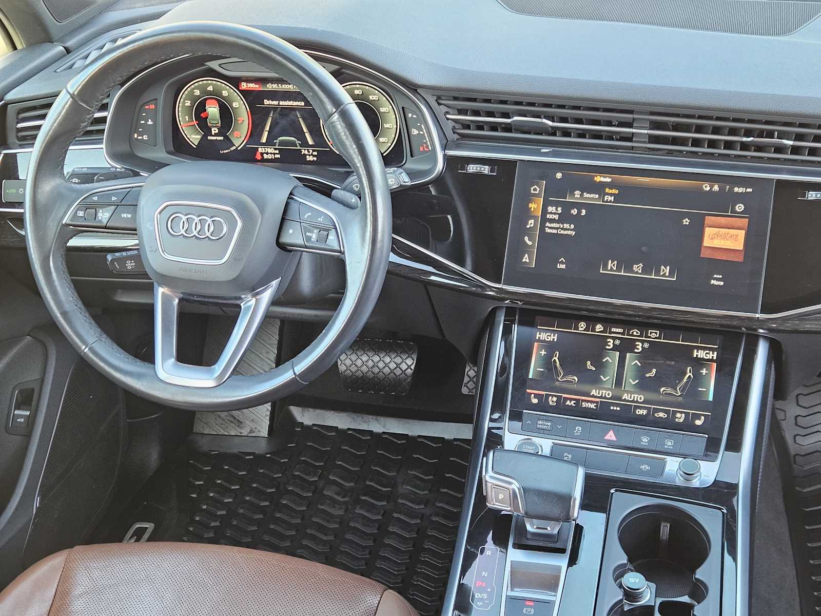Thumbnail: 2021 Audi Q7 - 26