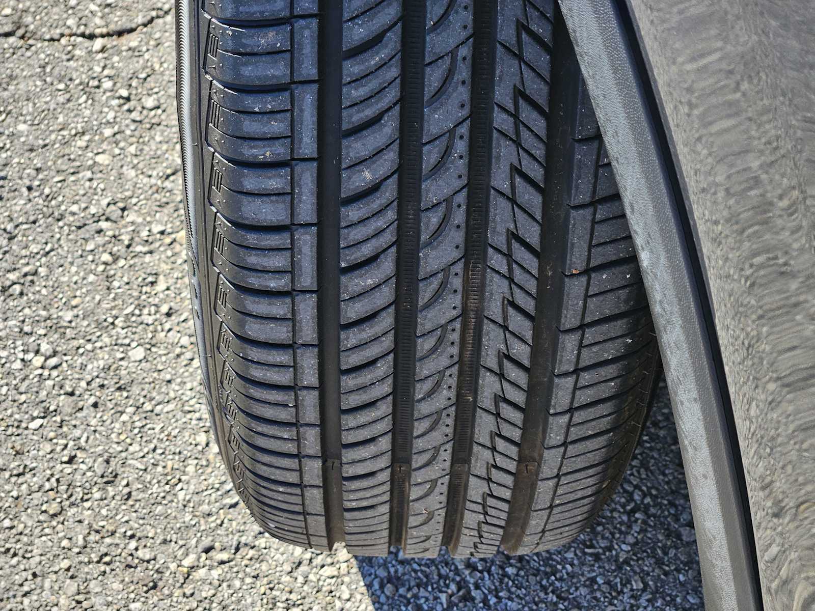 Thumbnail: 2019 Volkswagen Tiguan - 10