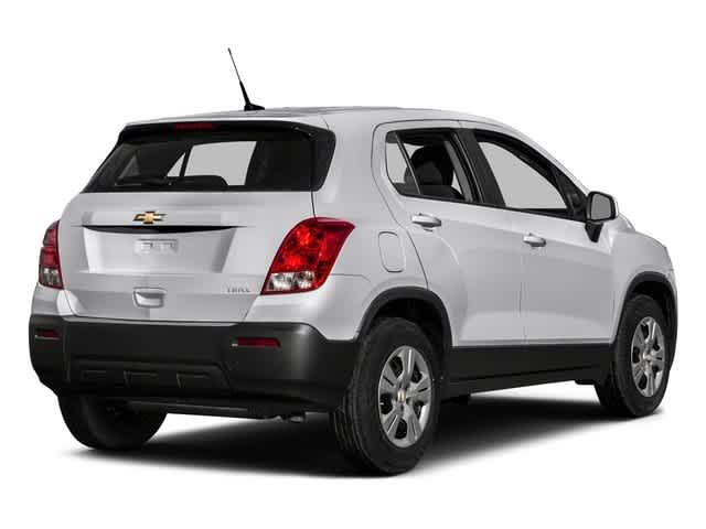 Thumbnail: 2016 Chevrolet Trax - 2
