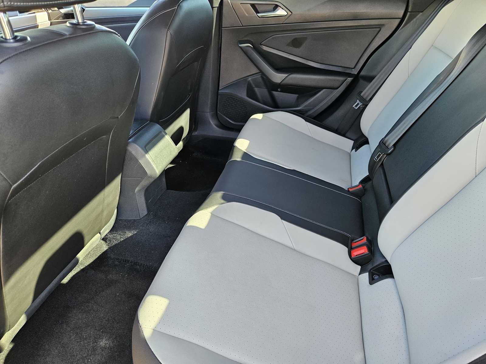 Thumbnail: 2021 Volkswagen Jetta - 27