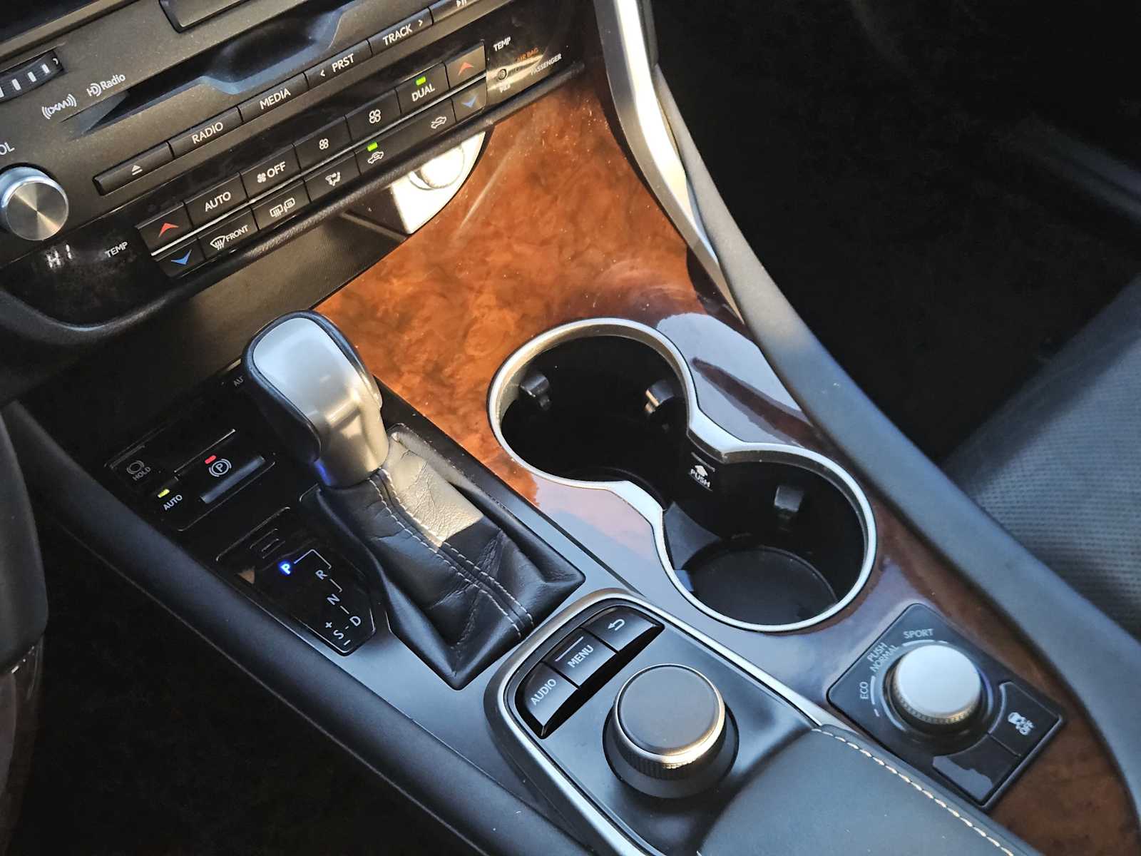 Thumbnail: 2018 Lexus RX - 19