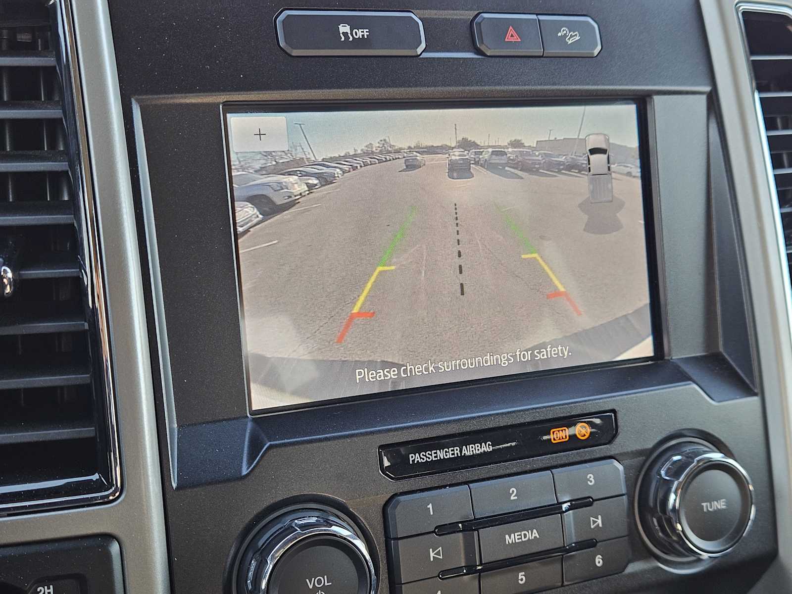 Thumbnail: 2021 Ford Econoline - 18