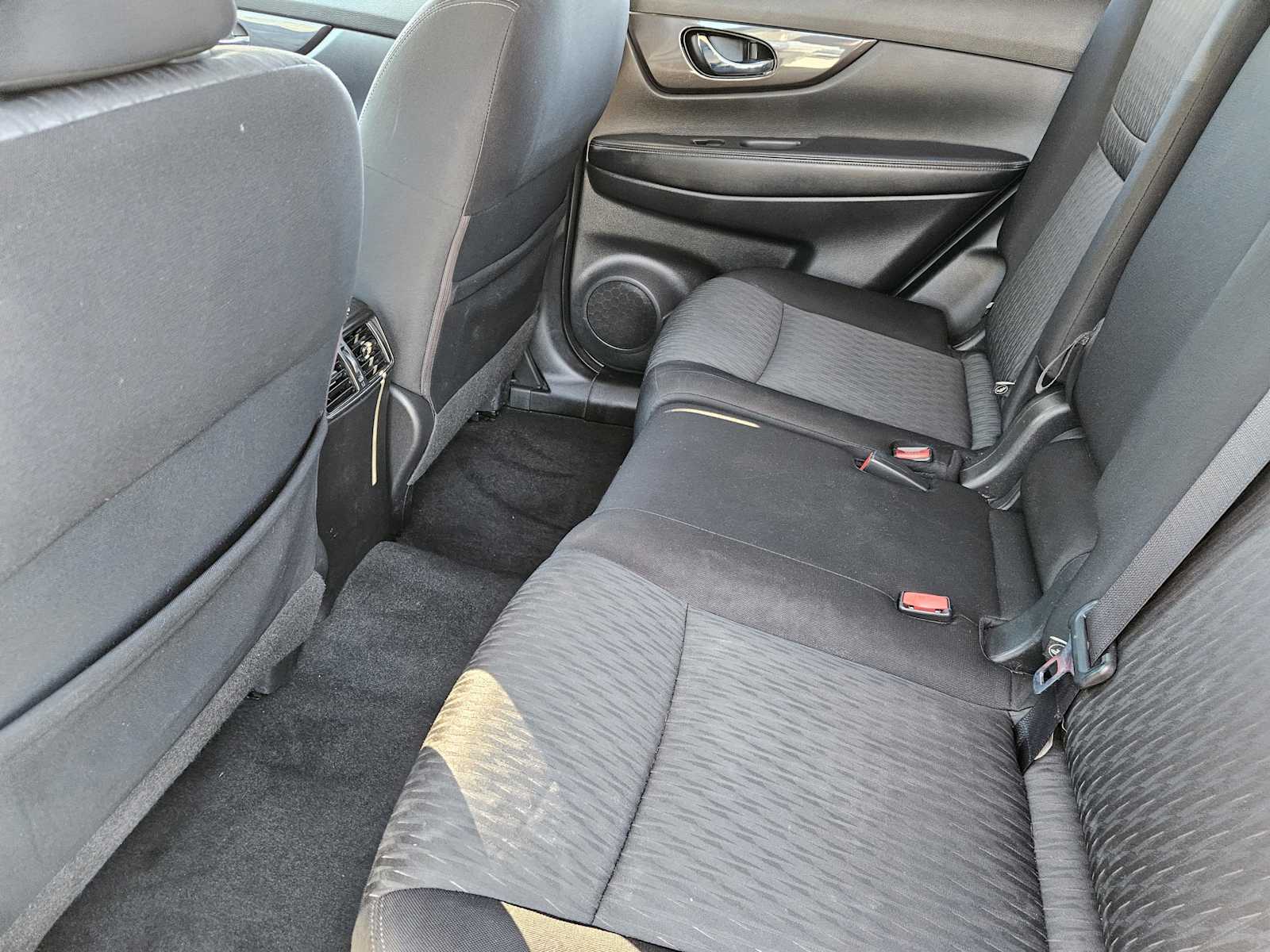 Thumbnail: 2019 Nissan Rogue - 29