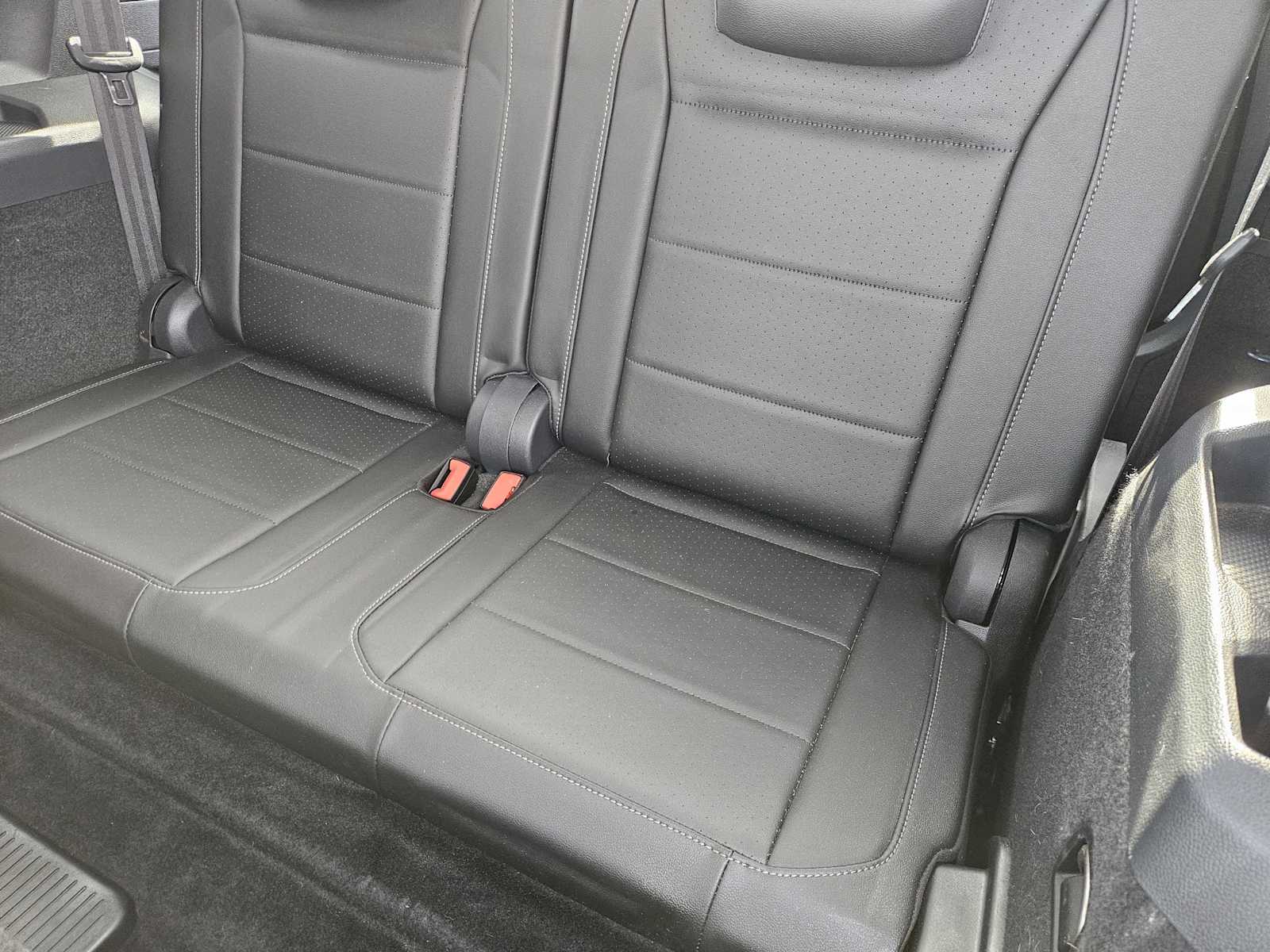 Thumbnail: 2018 Volkswagen Tiguan - 29