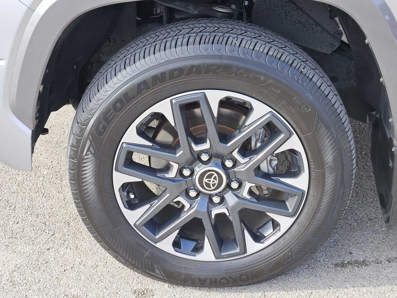 Thumbnail: 2024 Toyota Tundra - 9