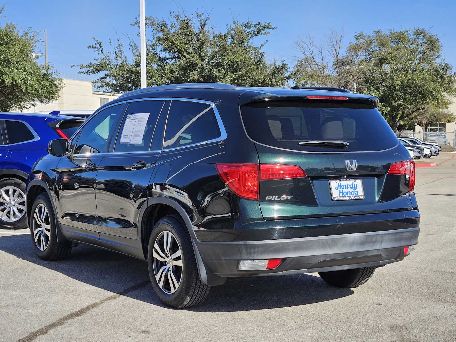 Thumbnail: 2016 Honda Pilot - 5