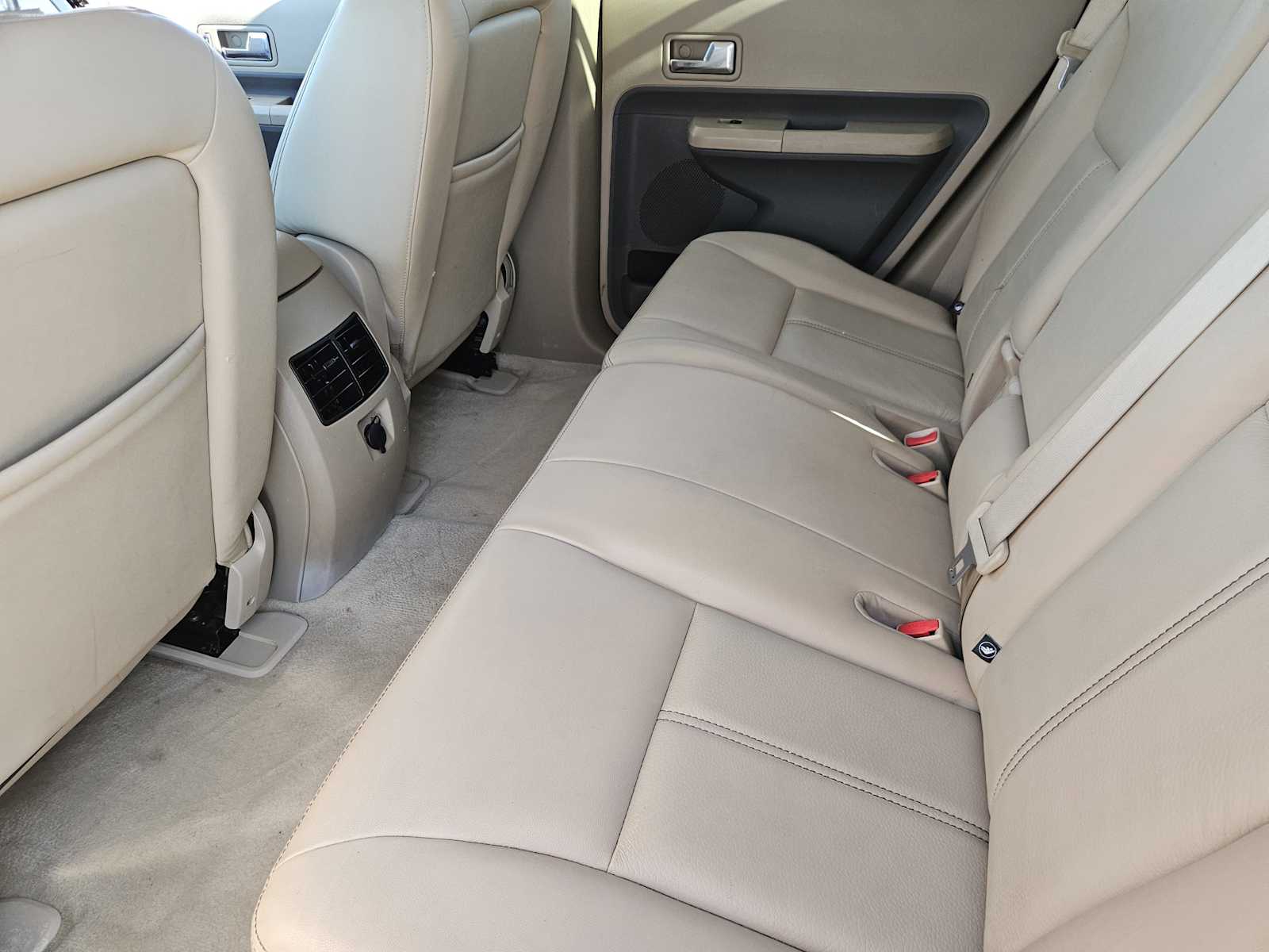 Thumbnail: 2007 Ford Edge - 28