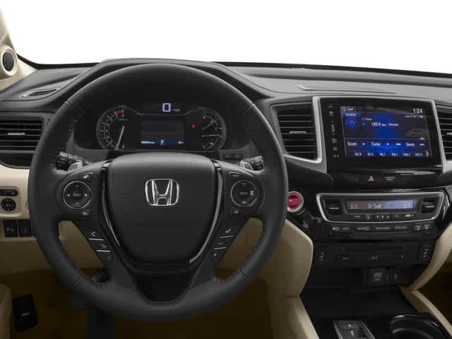 Thumbnail: 2017 Honda Pilot - 10