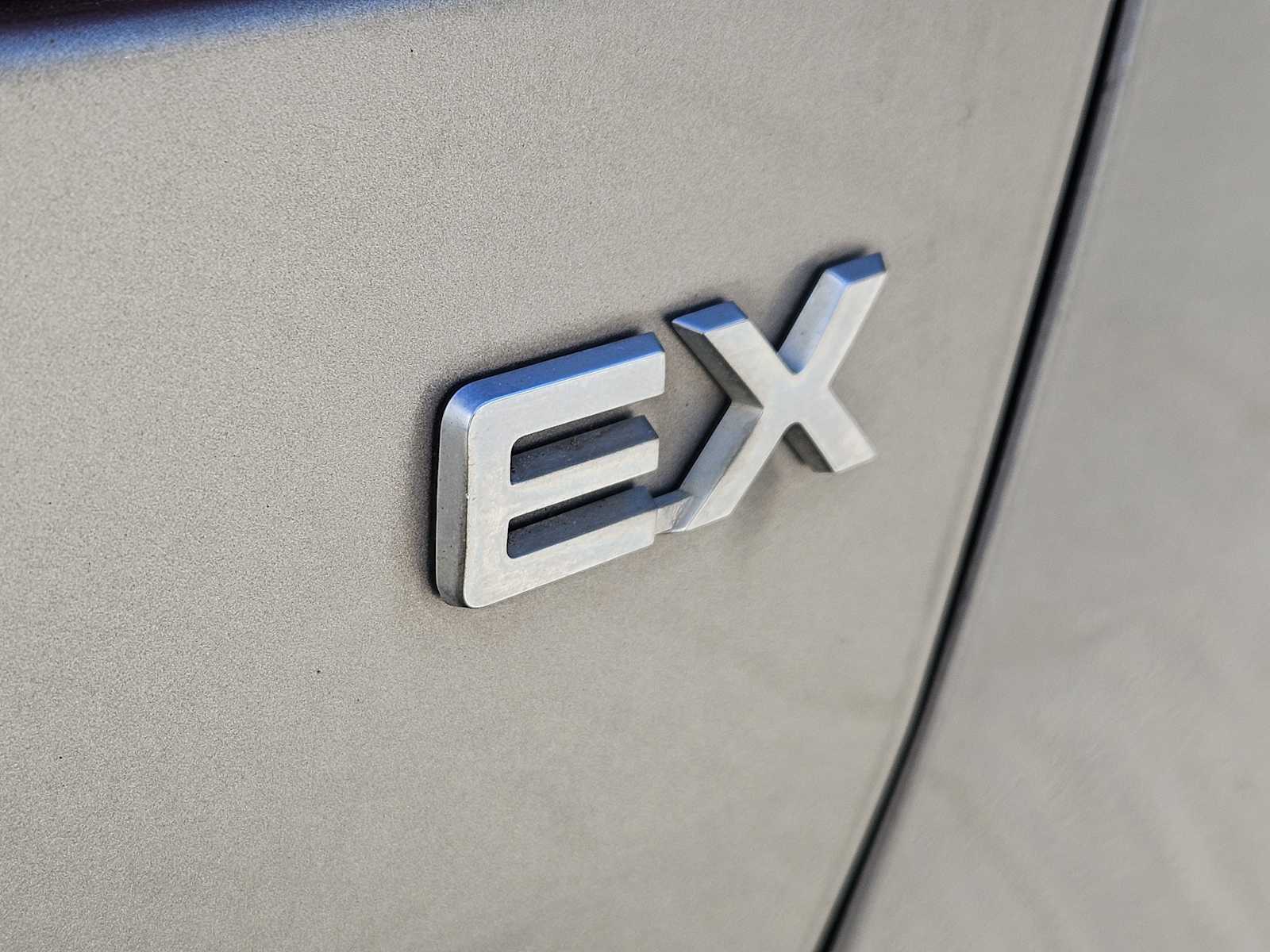 Thumbnail: 2011 Kia Sorento - 11