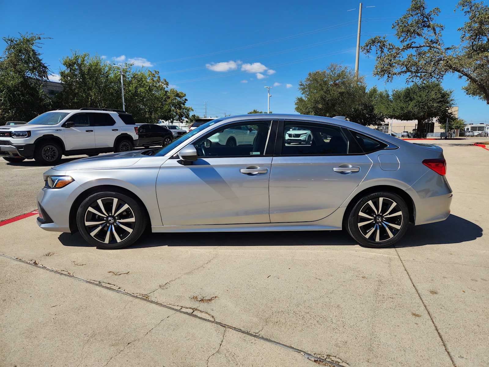 Thumbnail: 2023 Honda Civic - 4