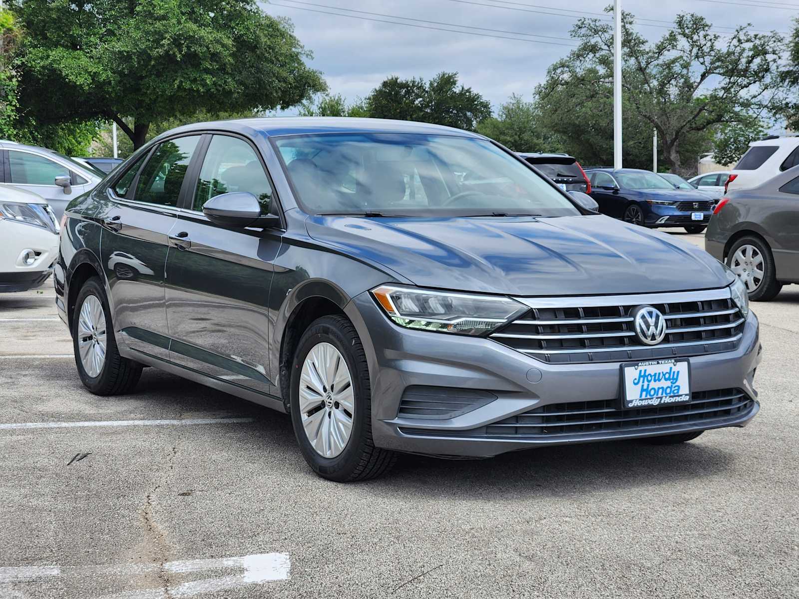 Thumbnail: 2019 Volkswagen Jetta - 3
