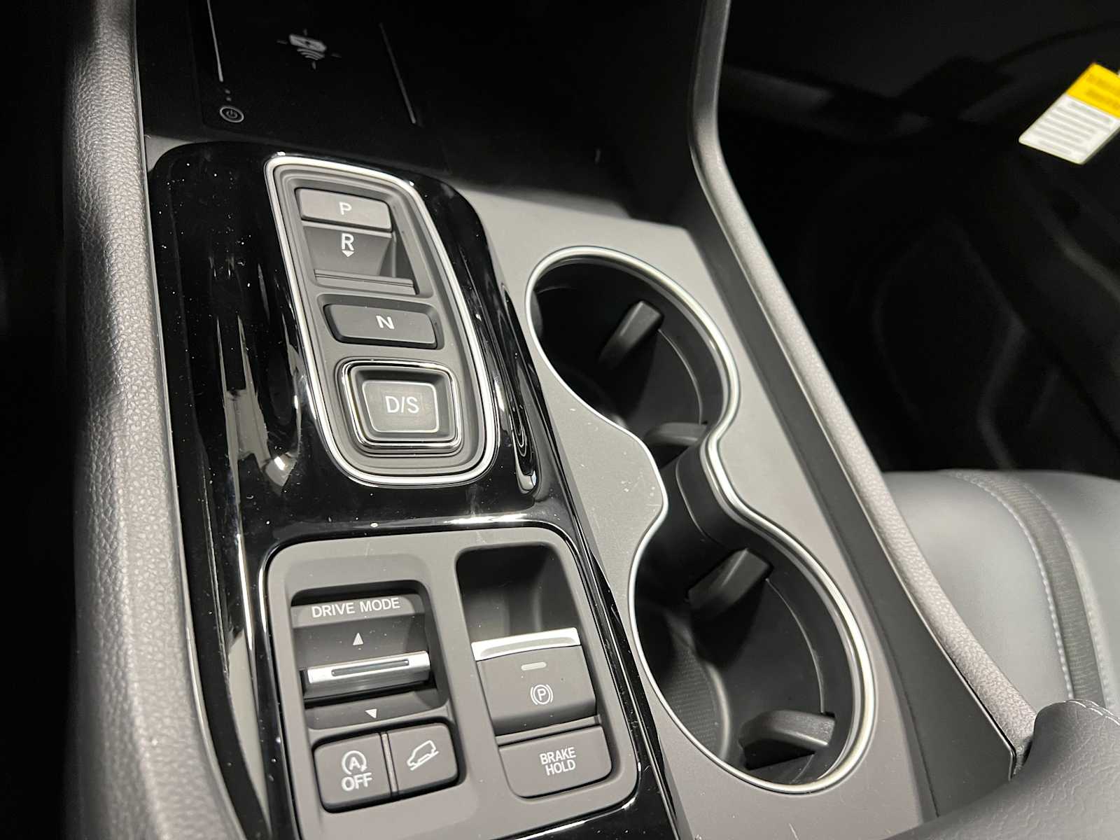 Thumbnail: 2025 Honda Pilot - 22