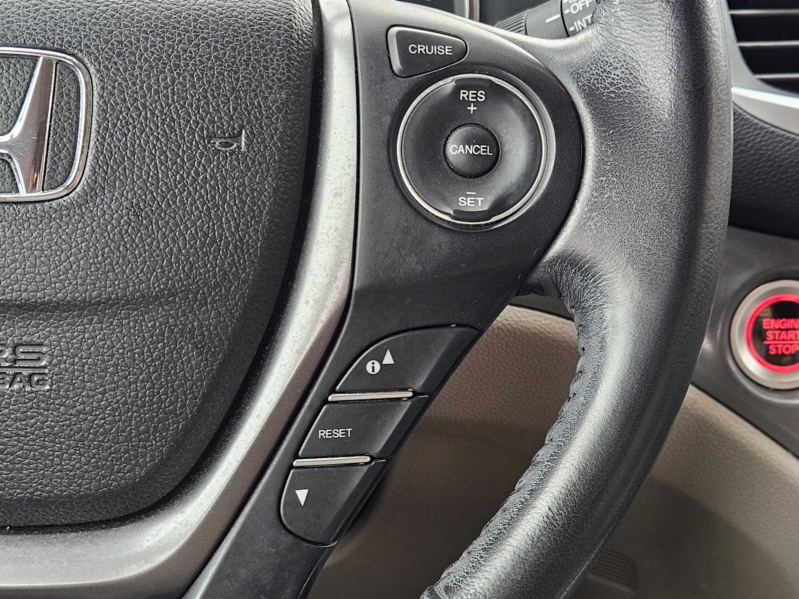 Thumbnail: 2016 Honda Pilot - 27