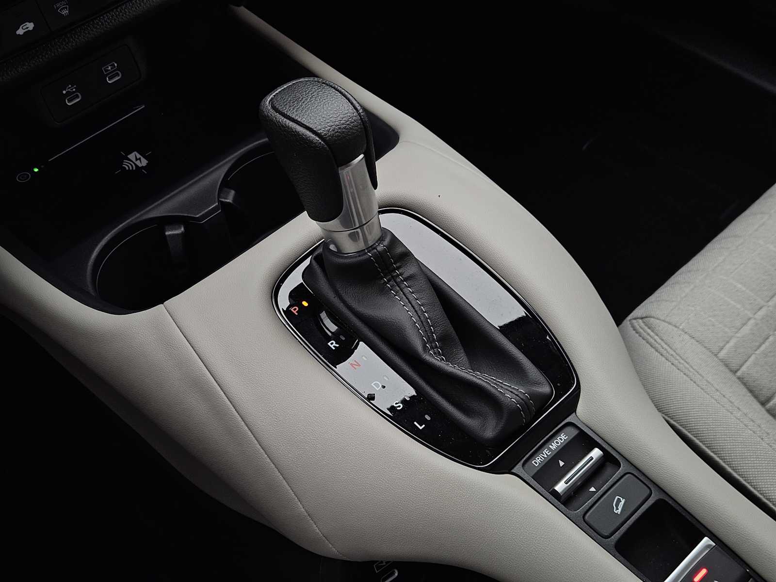 Thumbnail: 2026 Honda HR-V - 19