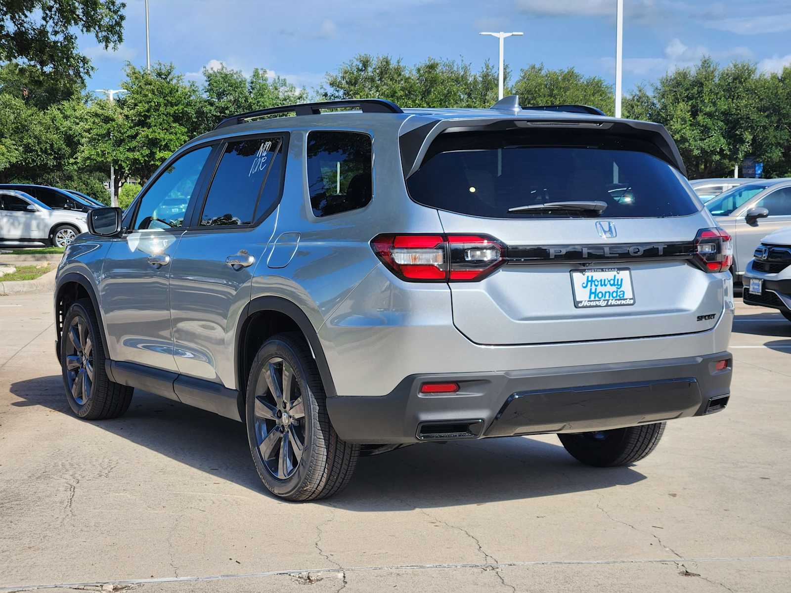 Thumbnail: 2026 Honda Pilot - 3