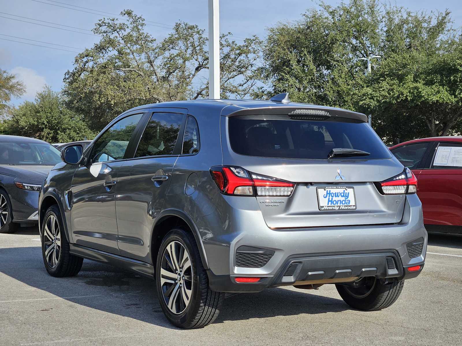 Thumbnail: 2021 Mitsubishi Outlander Sport - 6