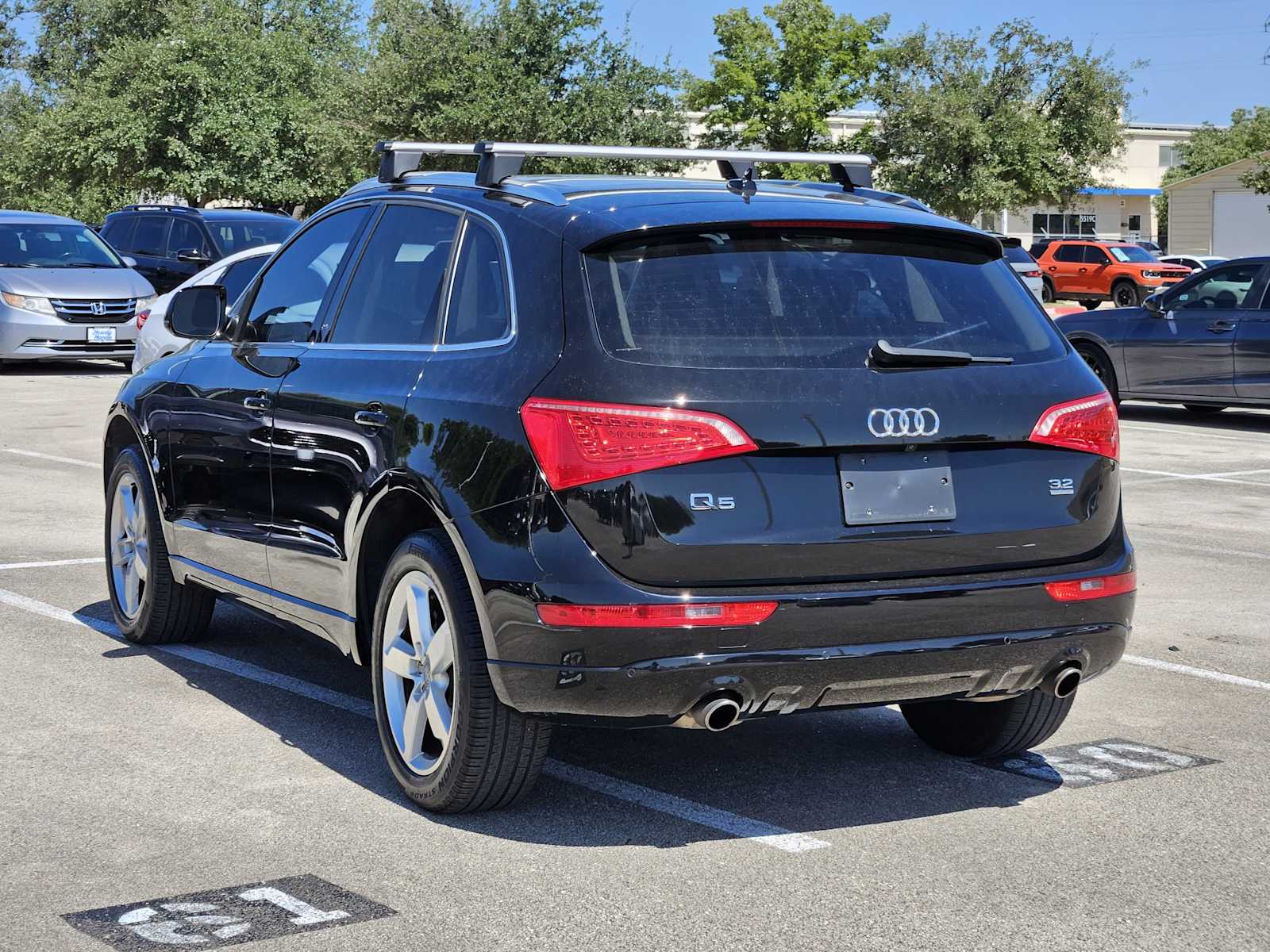 Thumbnail: 2010 Audi Q5 - 6