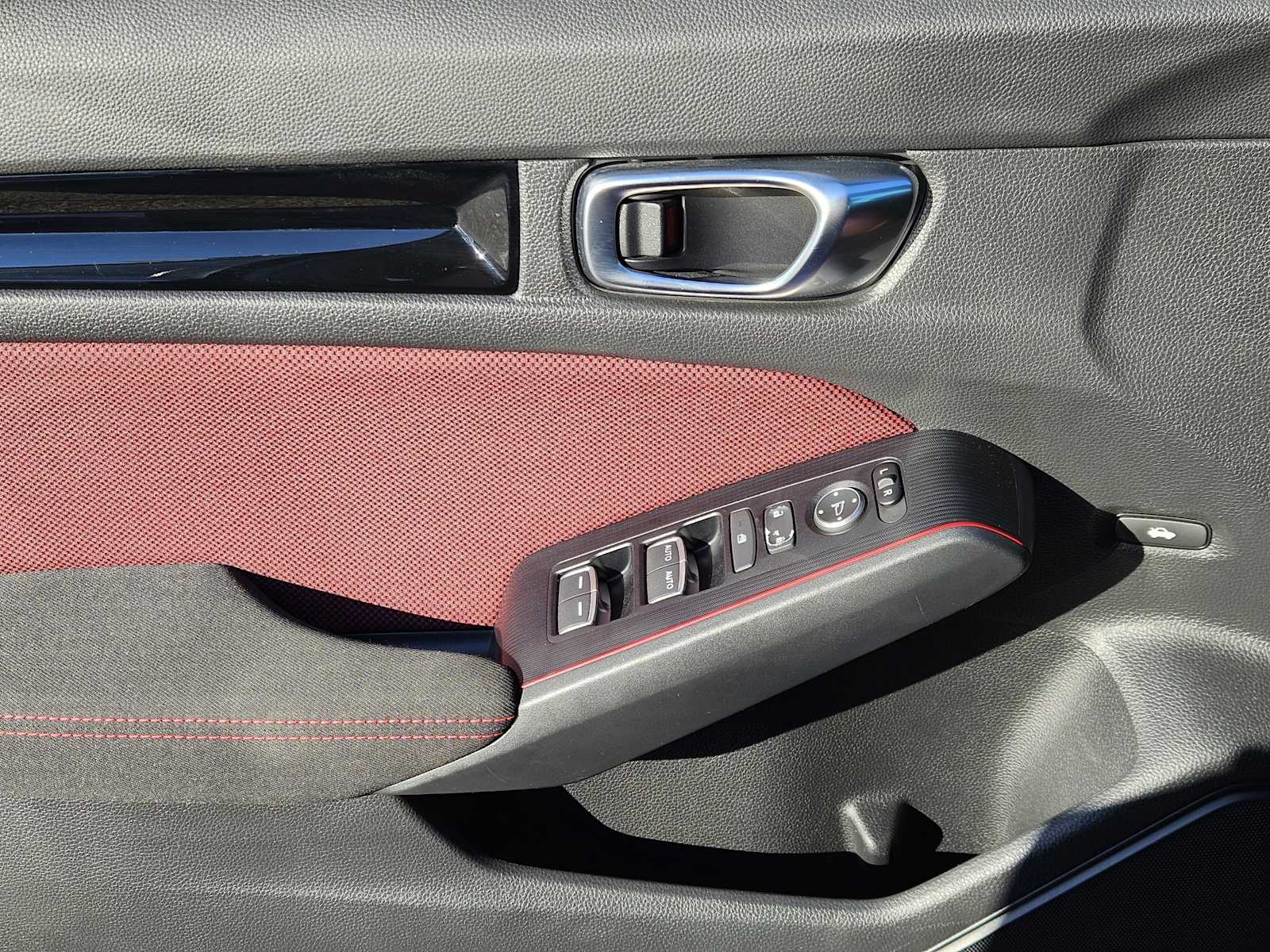 Thumbnail: 2023 Honda Civic - 23