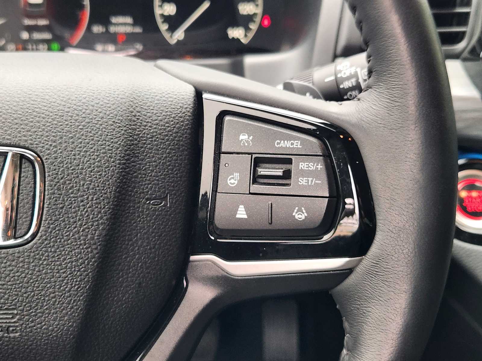 Thumbnail: 2025 Honda Odyssey - 29