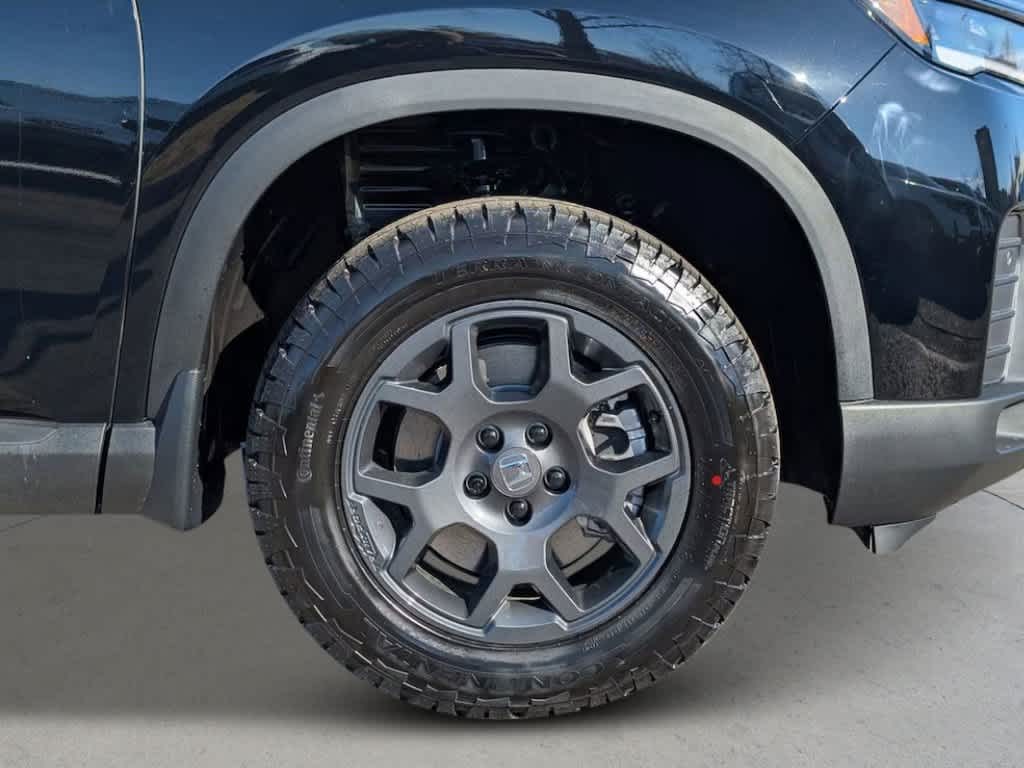 Thumbnail: 2026 Honda Pilot - 9