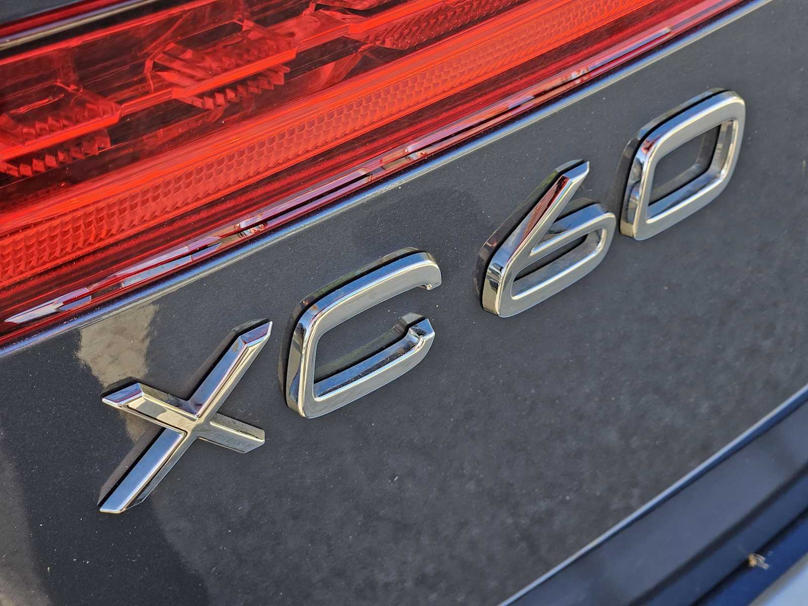 Thumbnail: 2023 Volvo XC60 - 11