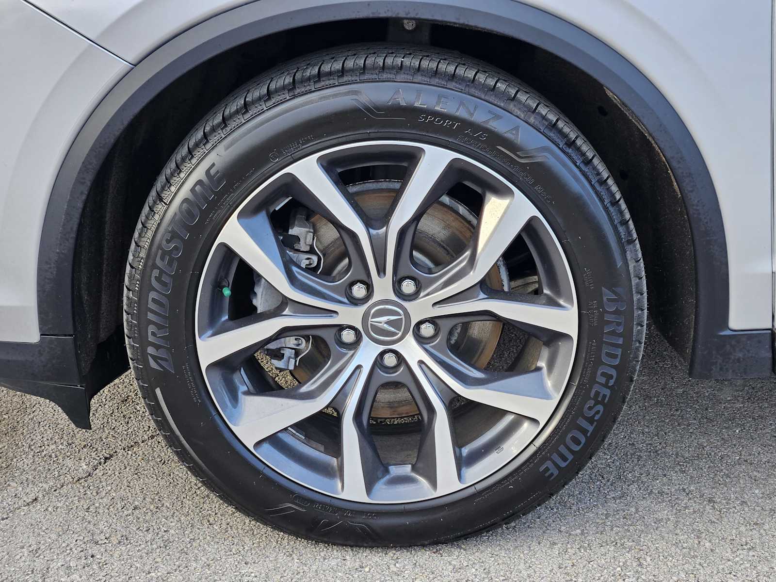 Thumbnail: 2023 Acura MDX - 9