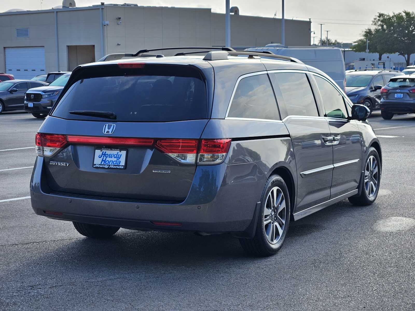 Thumbnail: 2015 Honda Odyssey - 6