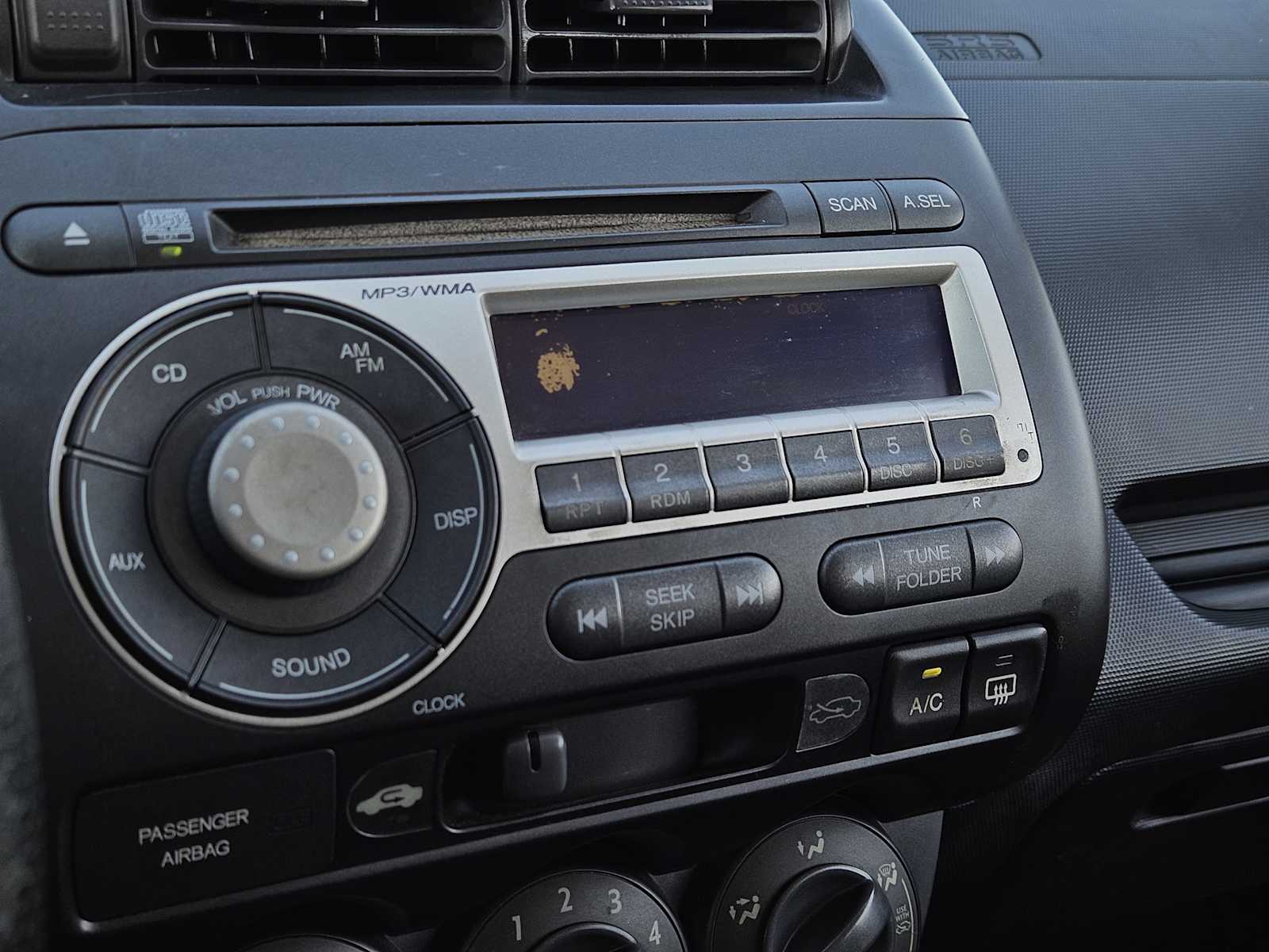 Thumbnail: 2007 Honda Fit - 16